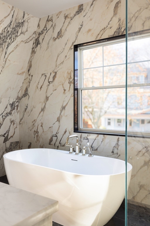 85 Naples Road, Unit 1 Brookline, MA 02446 - Photo 16 of 34