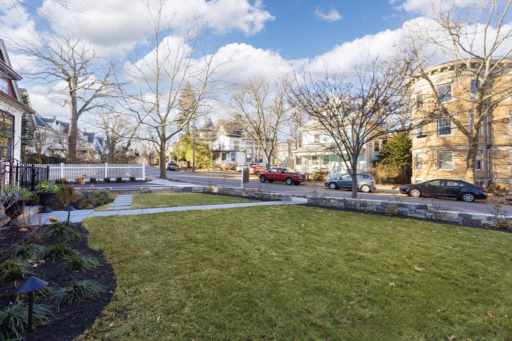 85 Naples Road, Unit 1 Brookline, MA 02446 - Photo 32 of 34