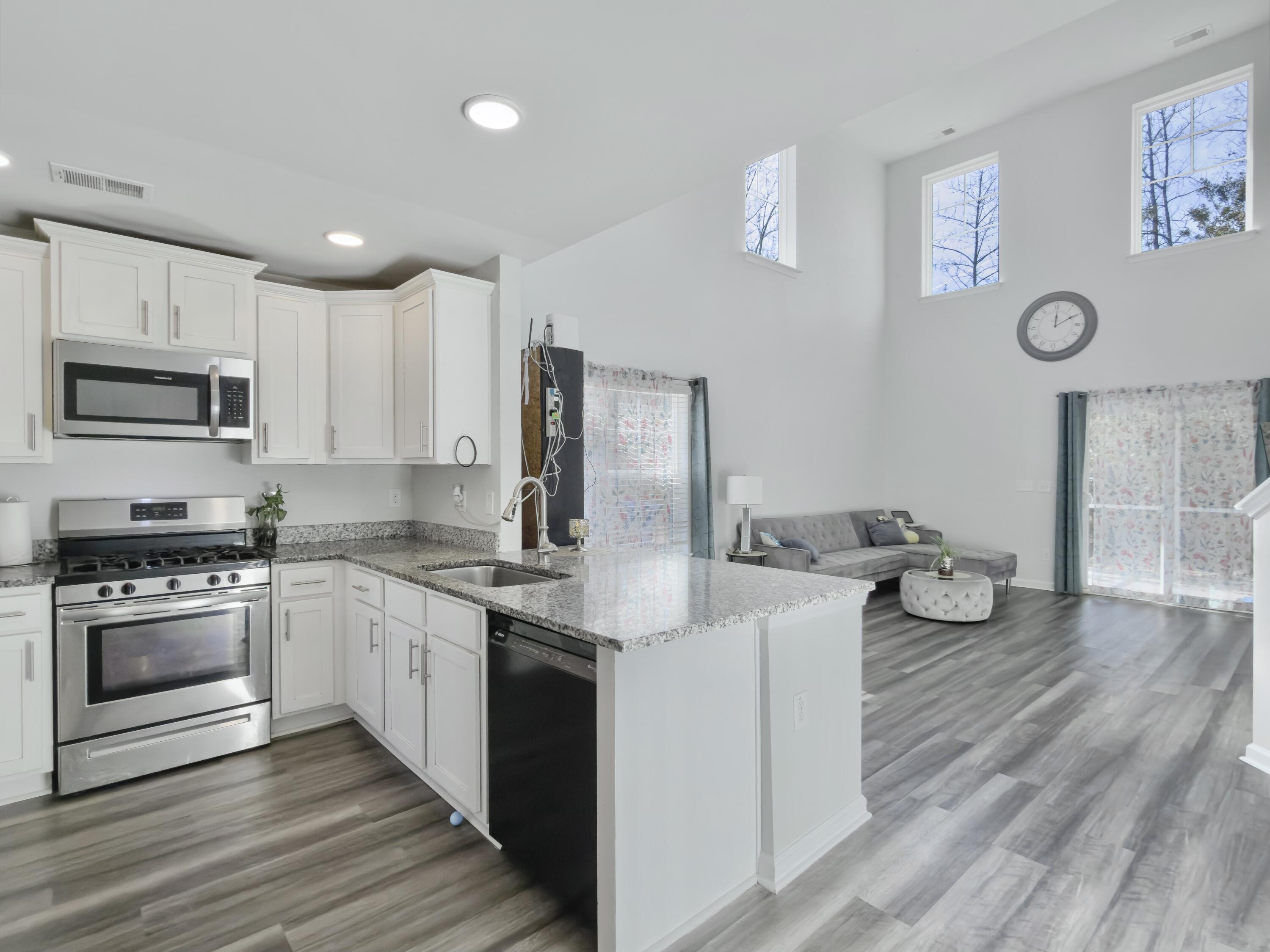 9747 Transplanter Circle Ladson, SC 29456 - Photo 14 of 34 Photo Jan 29 2026, 12 08 31 PM