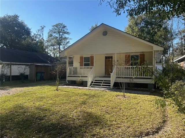$2,300 | 732 Wilkinson Street, Mandeville, LA 70448