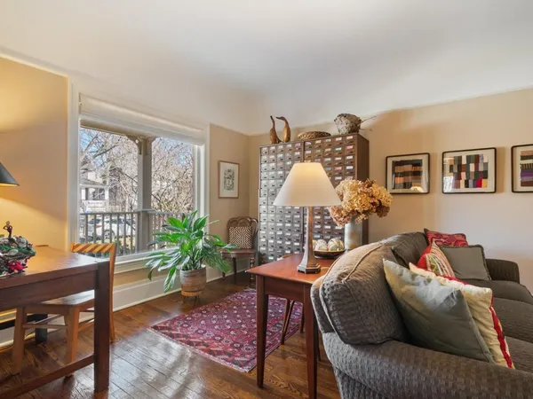 $1,249,000 | 2622 Harrison Street, Evanston, IL 60201