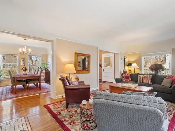 $1,249,000 | 2622 Harrison Street, Evanston, IL 60201