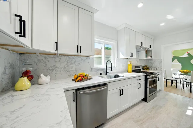 $788,000 | 3288 School Street, Oakland, CA 94602