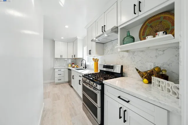 $788,000 | 3288 School Street, Oakland, CA 94602