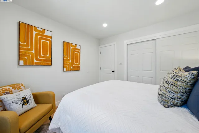 $788,000 | 3288 School Street, Oakland, CA 94602