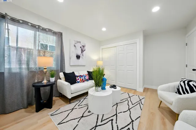 $788,000 | 3288 School Street, Oakland, CA 94602