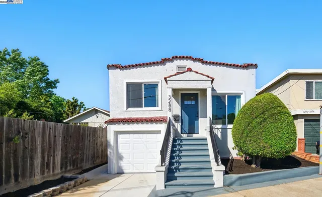 $788,000 | 3288 School Street, Oakland, CA 94602