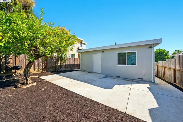 $788,000 | 3288 School Street, Oakland, CA 94602