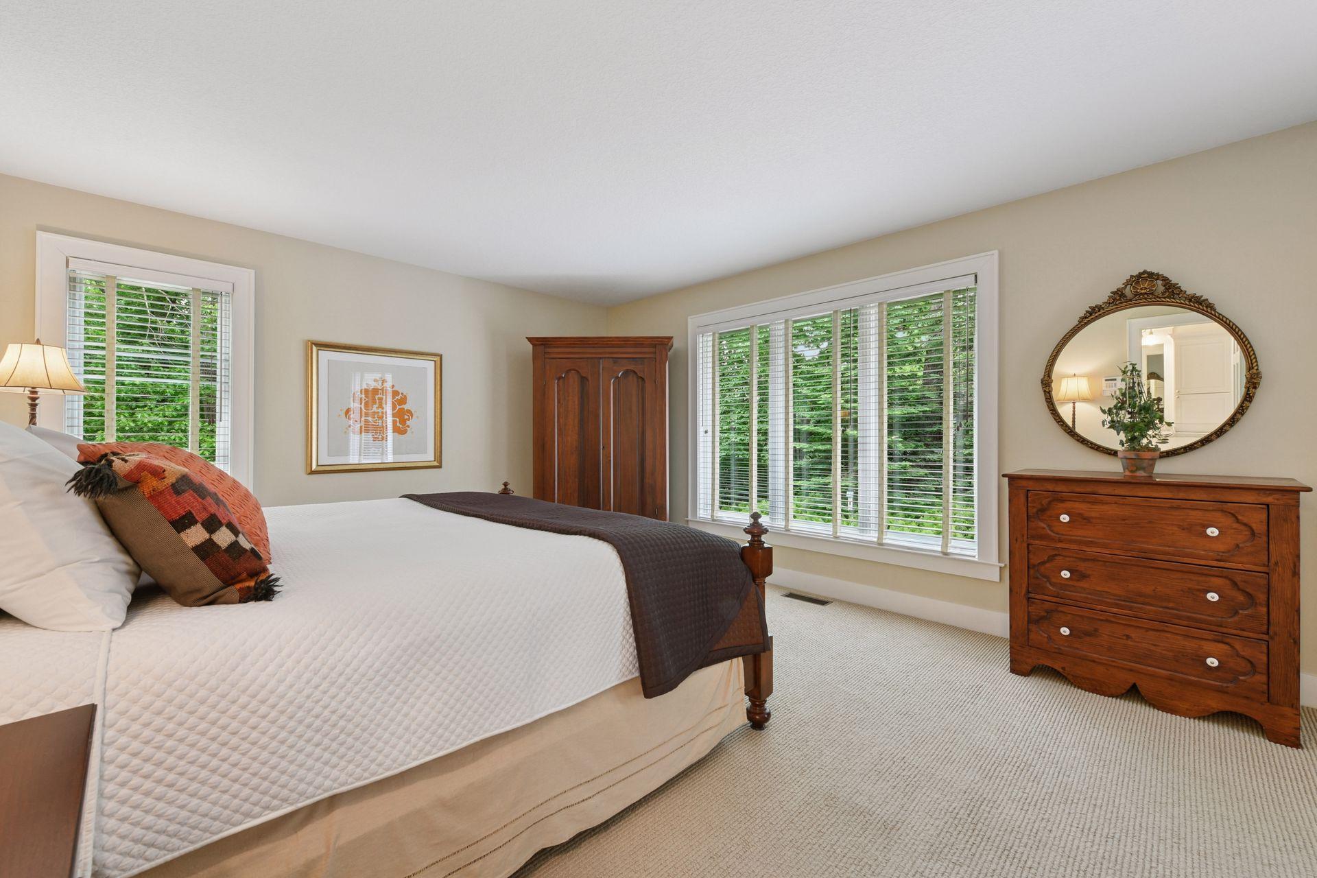2115 Springwood Road Wayzata, MN 55391 - Photo 22 of 45 Gallery Image 22