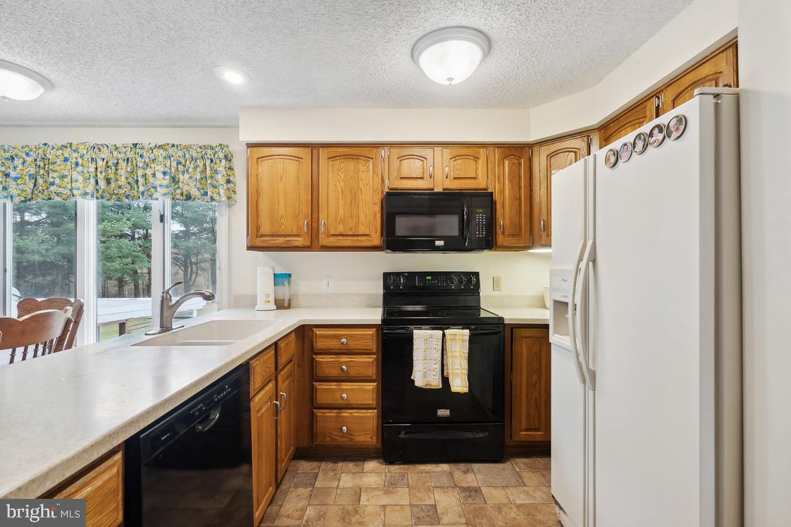 172 Perkintown Road Pedricktown, NJ 08067 - Photo 8 of 26 Gallery Image 8