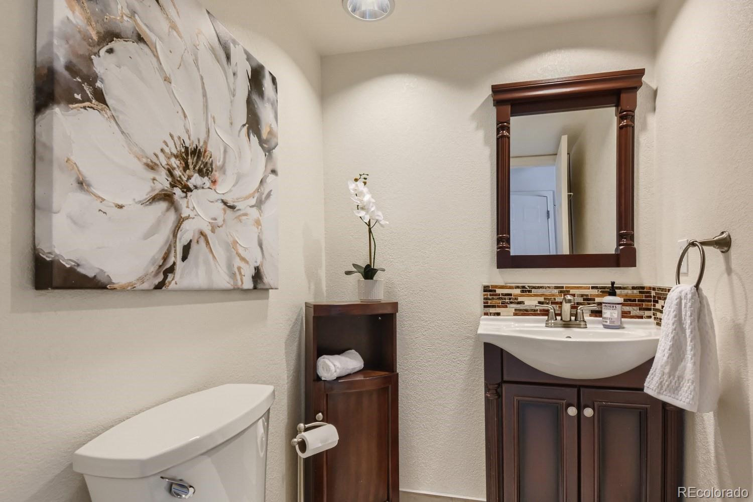 9171 Sugarstone Circle Highlands Ranch, CO 80130 - Photo 12 of 28