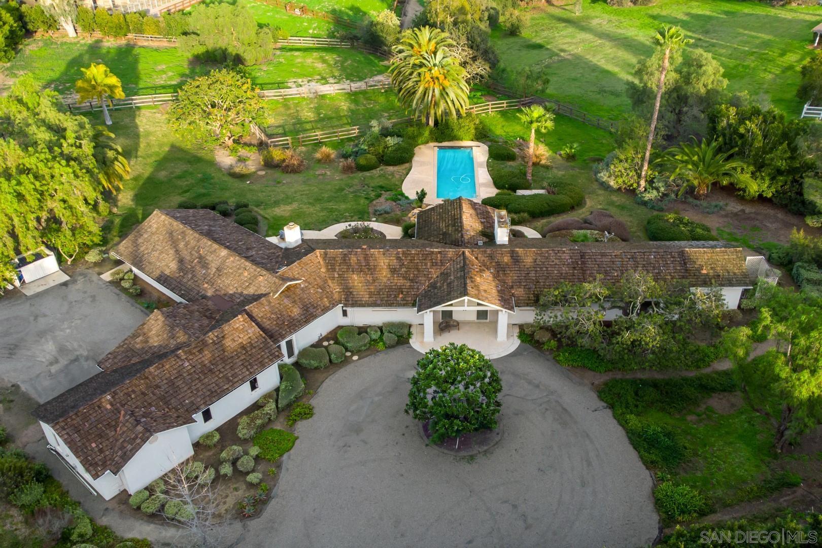 6531 Lago Lindo Rancho Santa Fe, CA 92067 - Photo 47 of 54