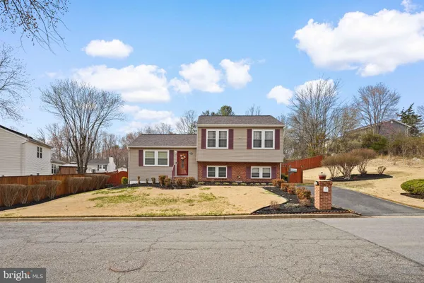 $415,000 | 5210 Vienna Drive, Clinton, MD 20735