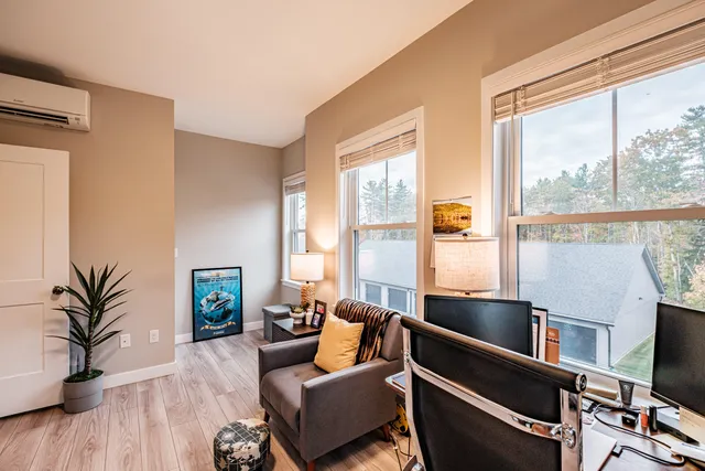 $430,000 | 156 Scarborough Downs Road, Unit 330, Scarborough, ME 04074