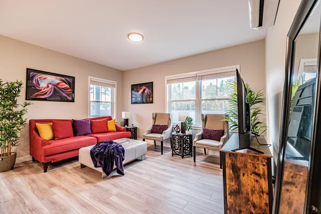 $430,000 | 156 Scarborough Downs Road, Unit 330, Scarborough, ME 04074