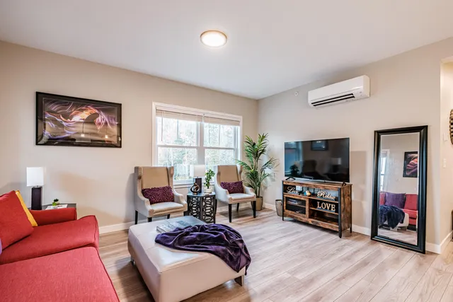 $430,000 | 156 Scarborough Downs Road, Unit 330, Scarborough, ME 04074
