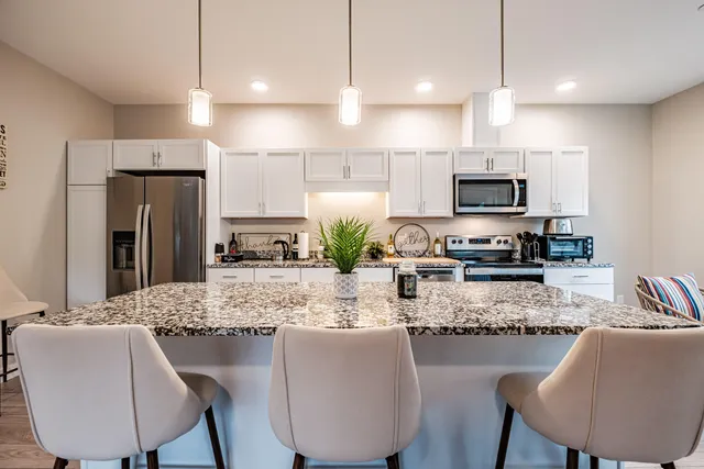 $430,000 | 156 Scarborough Downs Road, Unit 330, Scarborough, ME 04074