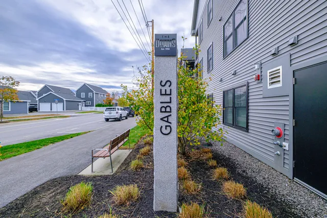 $430,000 | 156 Scarborough Downs Road, Unit 330, Scarborough, ME 04074