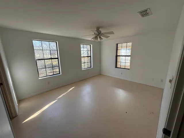 $2,000 | 449 North Park Street, Harper, TX 78631