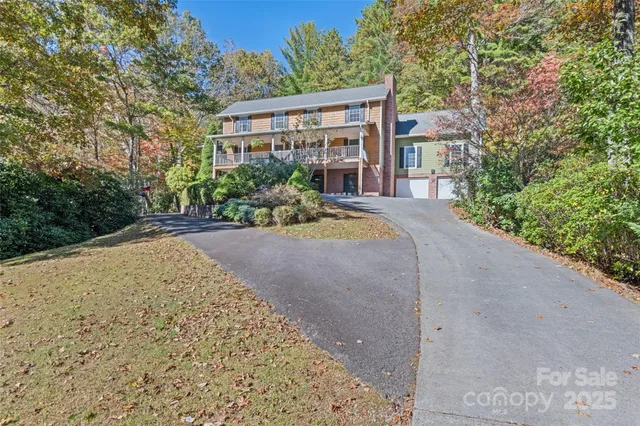 $725,000 | 31 Laurel Ridge Drive, Otto, NC 28763