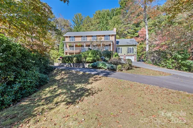 $725,000 | 31 Laurel Ridge Drive, Otto, NC 28763