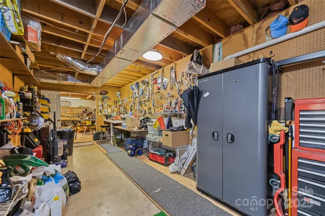 $725,000 | 31 Laurel Ridge Drive, Otto, NC 28763