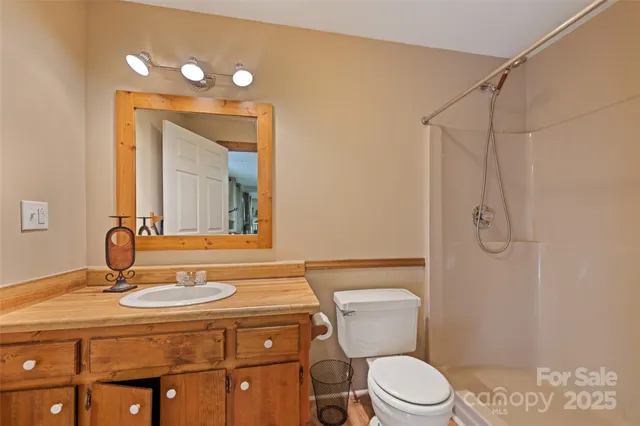 $725,000 | 31 Laurel Ridge Drive, Otto, NC 28763