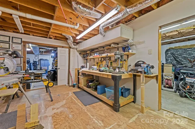 $725,000 | 31 Laurel Ridge Drive, Otto, NC 28763