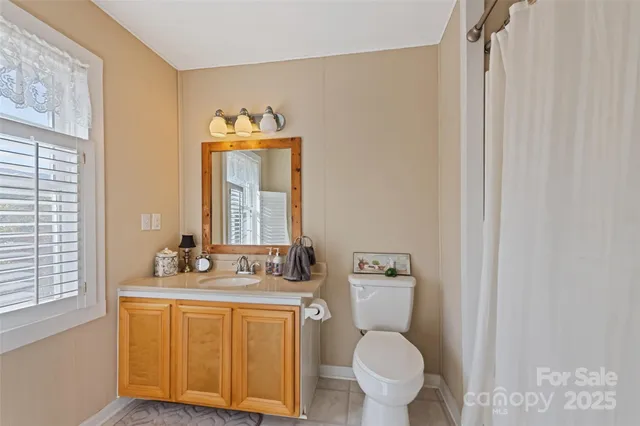 $725,000 | 31 Laurel Ridge Drive, Otto, NC 28763