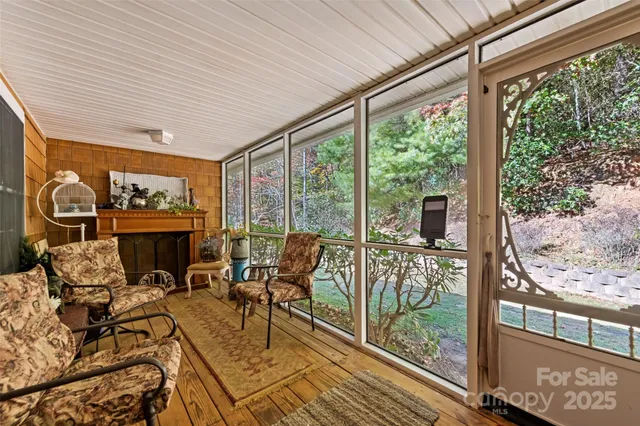 $725,000 | 31 Laurel Ridge Drive, Otto, NC 28763