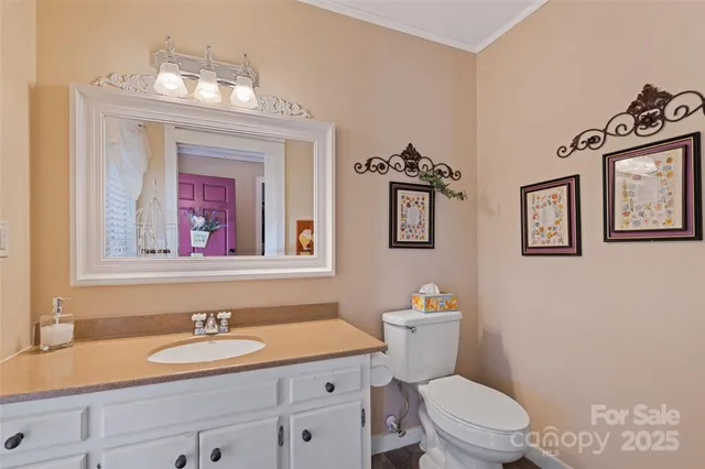 $725,000 | 31 Laurel Ridge Drive, Otto, NC 28763