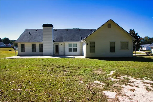 $1,850 | 350 Windermere Drive, Loganville, GA 30052