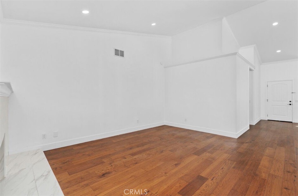 30894 Wellington Circle Temecula, CA 92591 - Photo 6 of 28 a view of an empty room