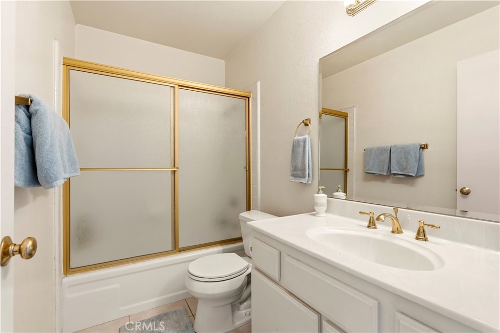 4574 Gateshead Oxnard, CA 93035 - Photo 57 of 71