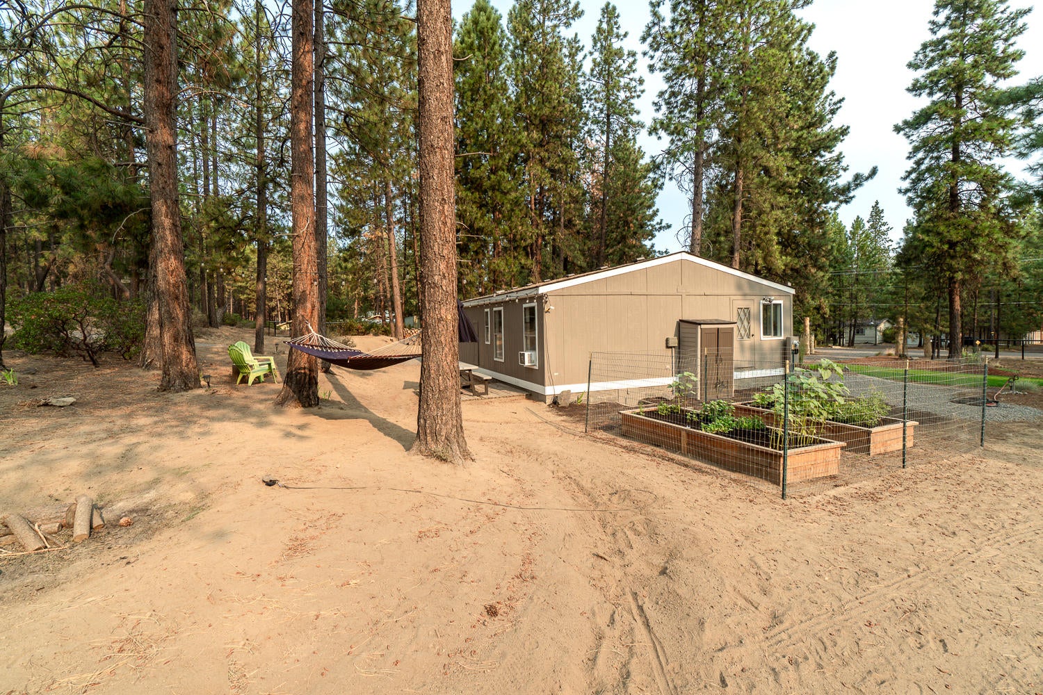 19197 Kiowa Road Bend, OR 97702 - Photo 32 of 32 Side garden