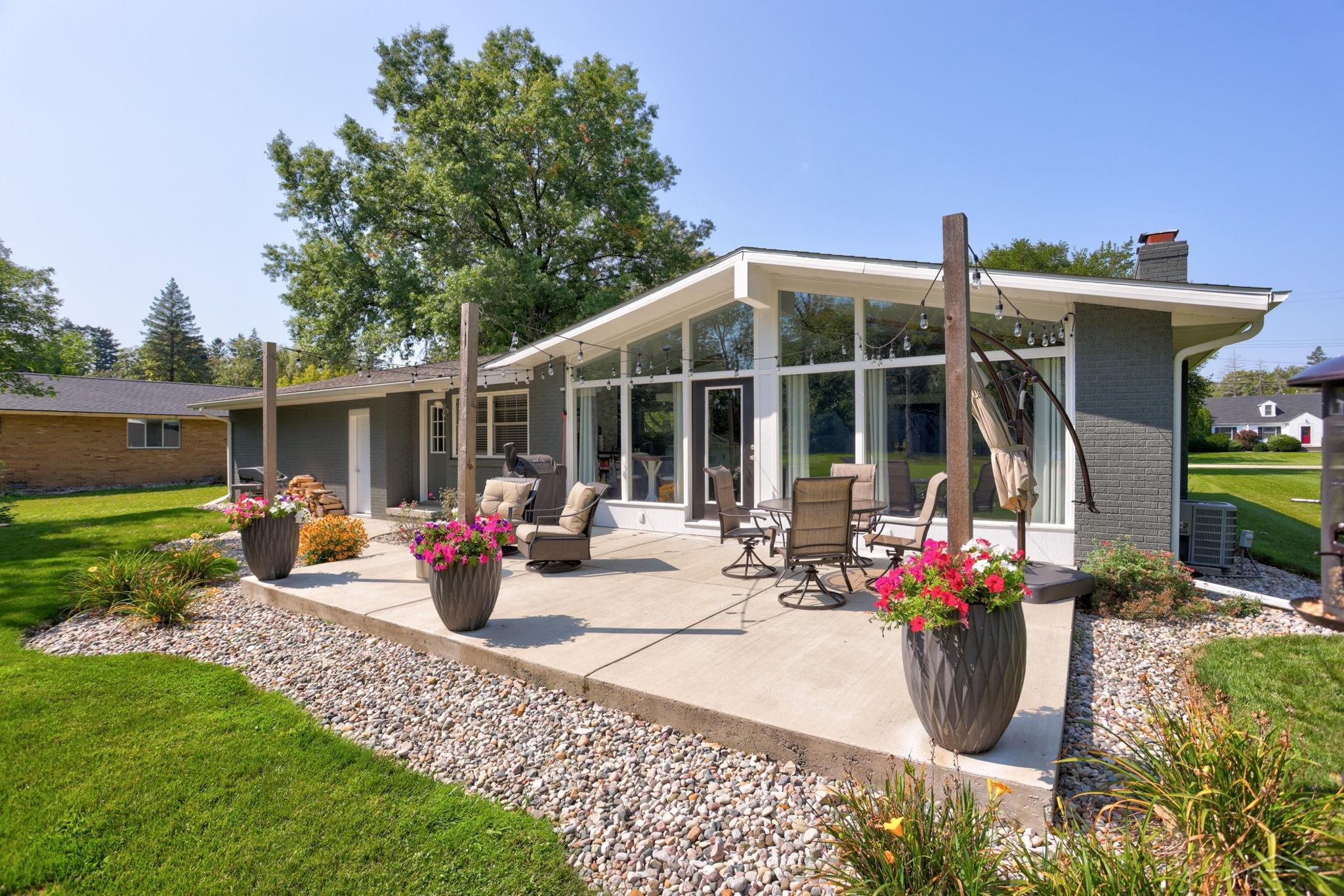 1360 Hemmeter Road Saginaw, MI 48638 - Photo 38 of 52 50121320-37.JPG