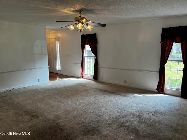 $220,000 | 2746 Pinewood Drive, Kinston, NC 28504