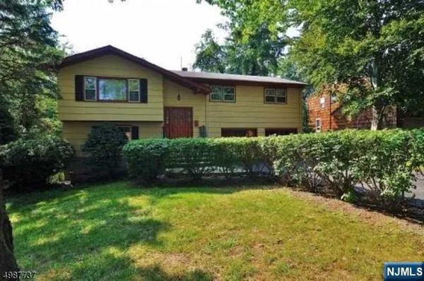 $4,800 | 552 Stevens Avenue, Ridgewood, NJ 07450