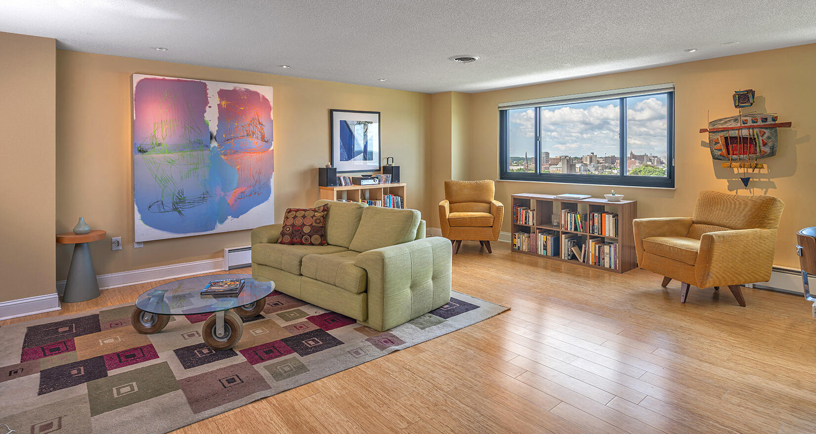 340 Eastern Promenade, Unit 252 Portland, ME 04101 - Photo 9 of 21 Liivng Room