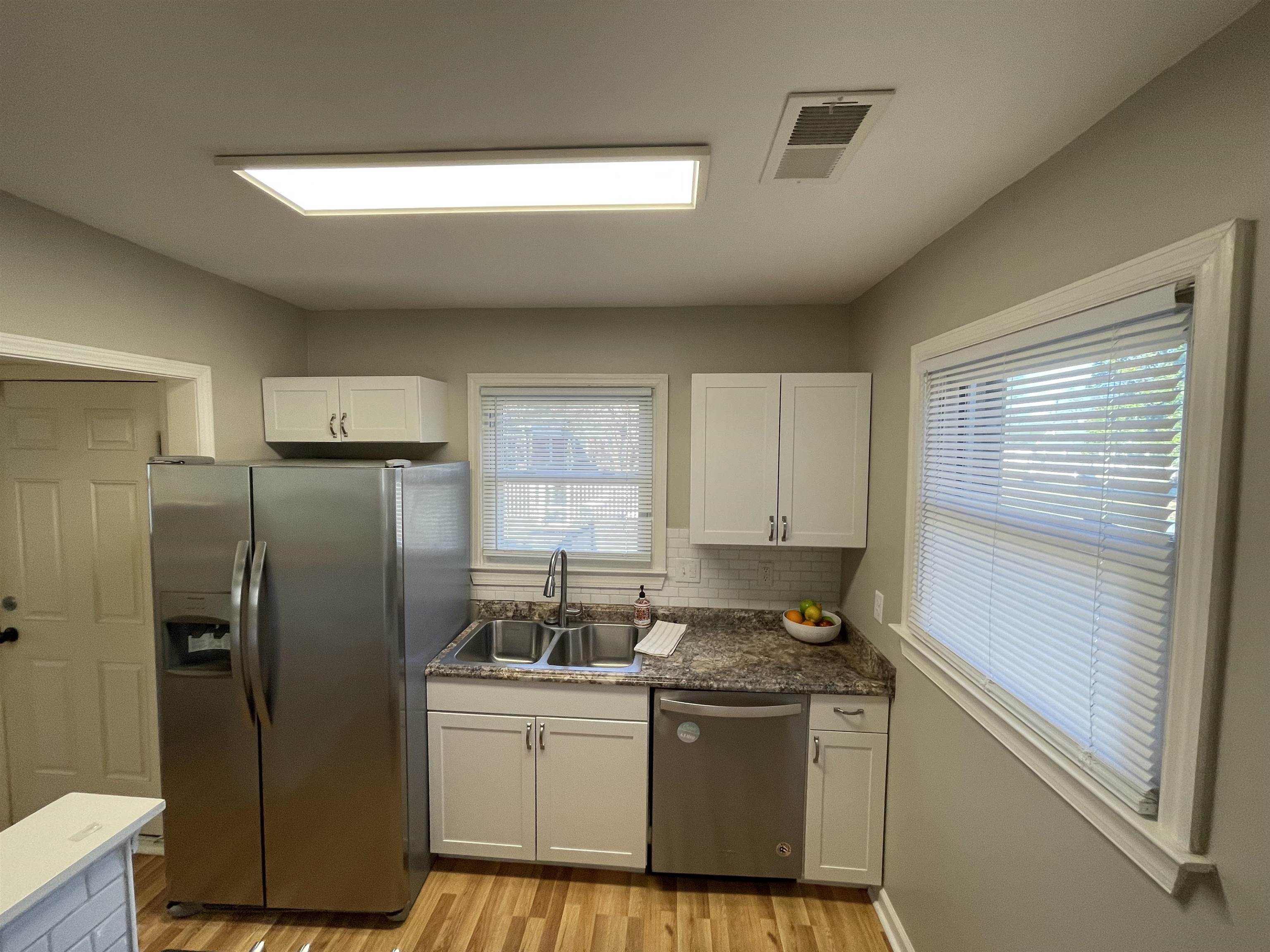 673 Berry Road Memphis, TN 38117 - Photo 12 of 29 Gallery Image 12