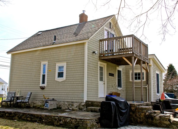 228 Sconticut Neck Road Fairhaven, MA 02719 - Photo 2 of 11 Gallery Image 2