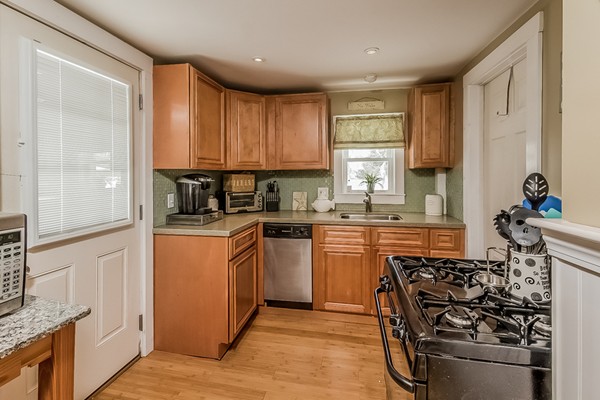 228 Sconticut Neck Road Fairhaven, MA 02719 - Photo 5 of 11 Gallery Image 5