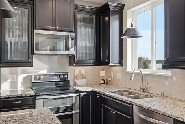 $550,000 | 1205 Crosswinds Way, Waconia, MN 55387