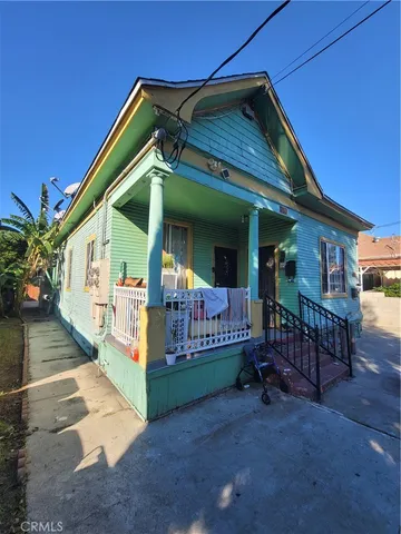 $1,050,000 | 1757 South New England Street, Los Angeles, CA 90006