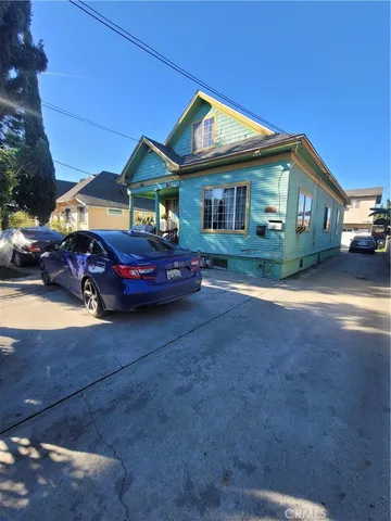 $1,050,000 | 1757 South New England Street, Los Angeles, CA 90006