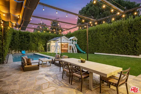 $7,250,000 | 981 Amherst Avenue, Los Angeles, CA 90049