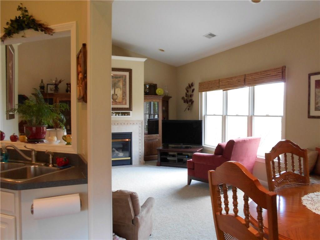 206 Abbey Road New Castle, PA 16105 - Photo 7 of 19