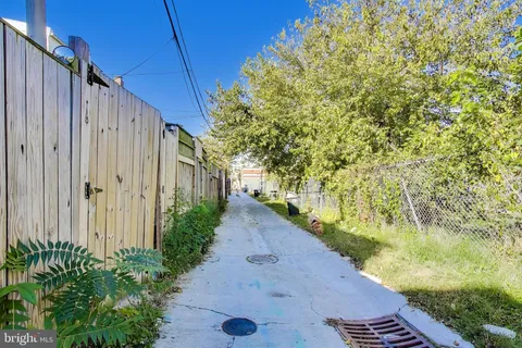 $775,000 | 1238 Linden Place Northeast, Washington, DC 20002