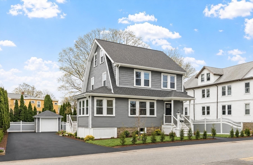 329 Warren Street Waltham, MA 02453 - Photo 3 of 23