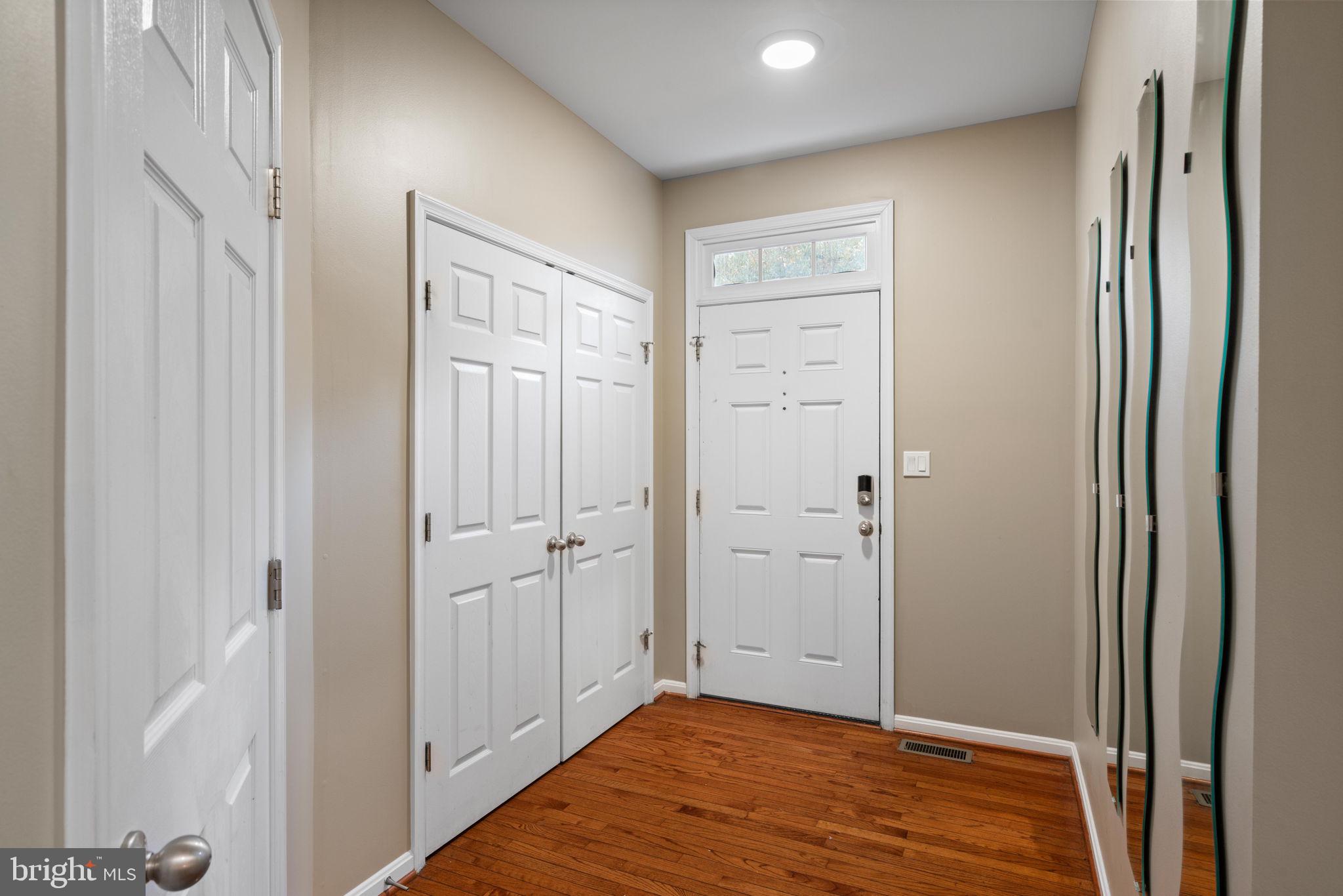 3368 Eagle Ridge Drive Woodbridge, VA 22191 - Photo 4 of 50 Foyer